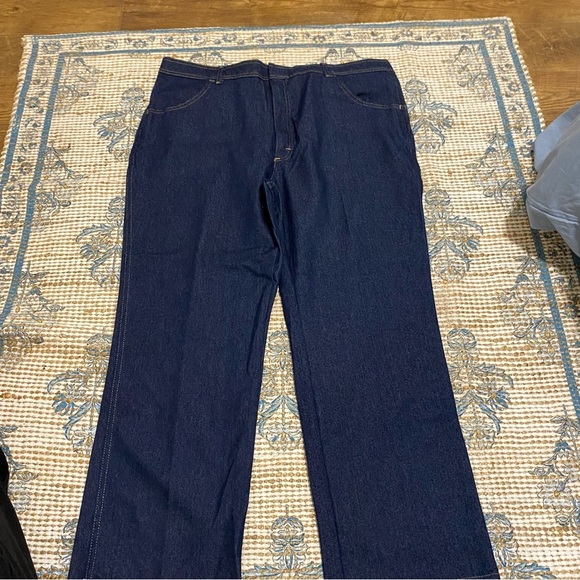 Wrangler Men's Deep Indigo Straight Jeans - Picture 8 of 9